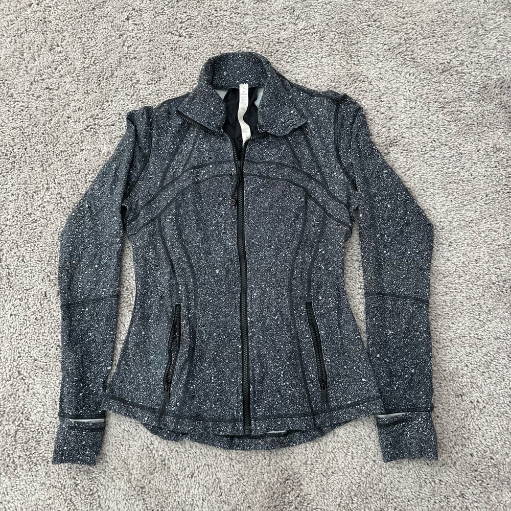 Lululemon long sleeve zip up